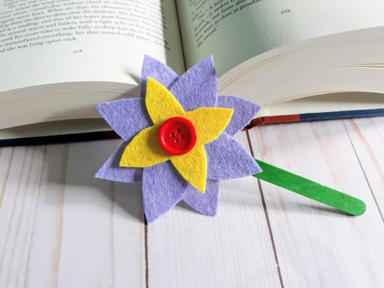 Easy Felt Flower Bookmark Craft for Kids